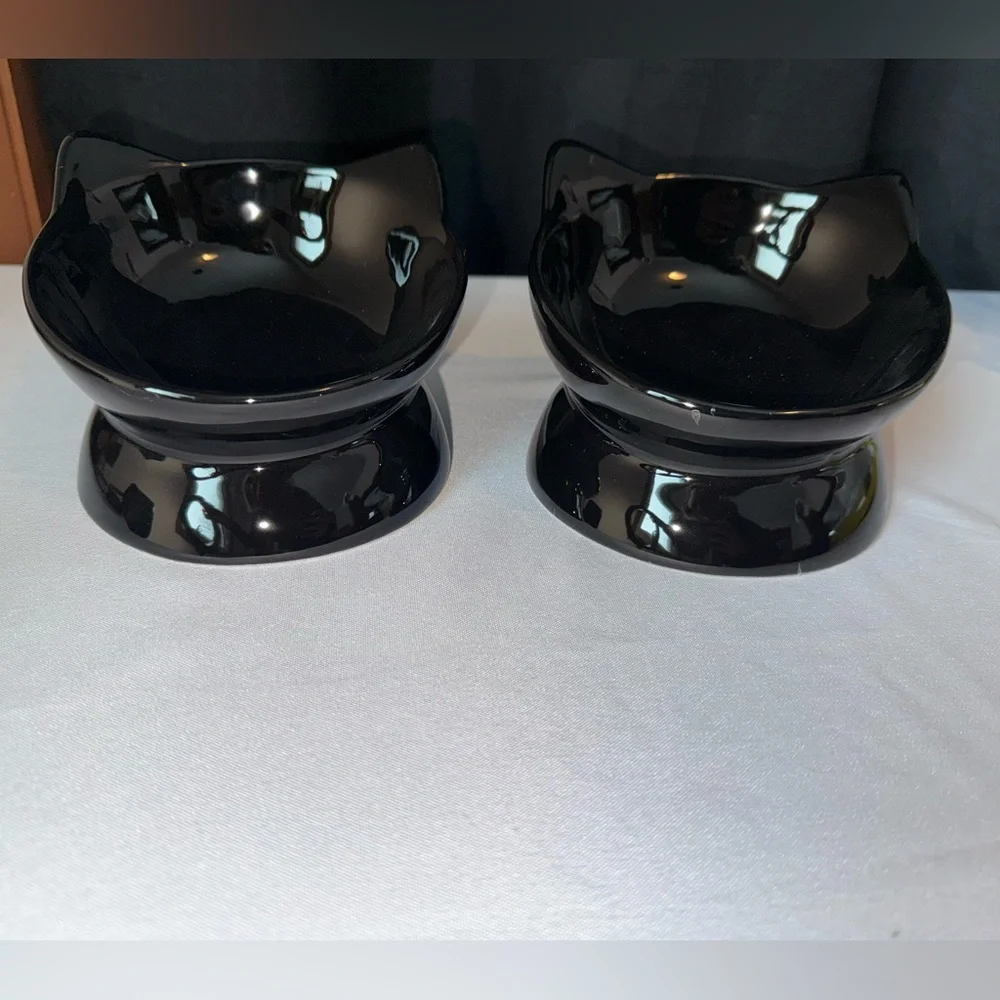 Park Life Design - NY Black Cat Bowl Set - Each Hold 1 1/2 Cups. NWT
